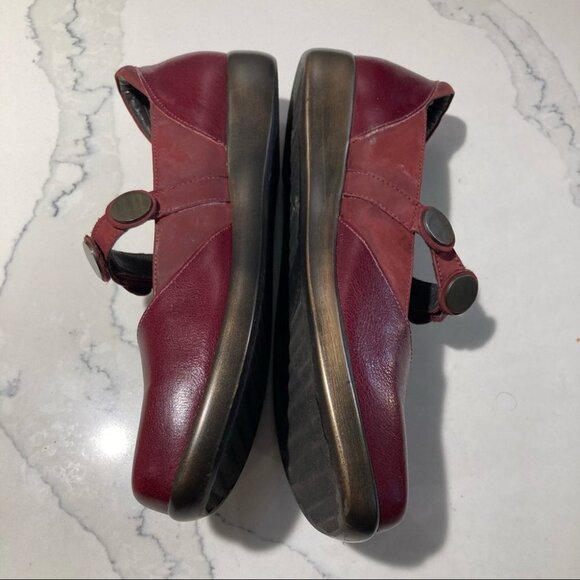 NAOT Sz 37 L6 Mary Jane with Metal Embellishments Velcro Closure Sandals Flats - Picture 8 of 13